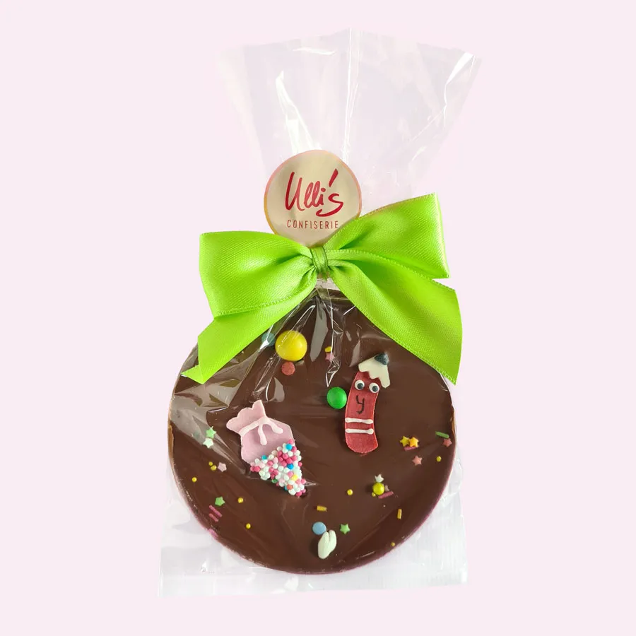 schultuete-schokolade-geschenk-gruene-schleife
